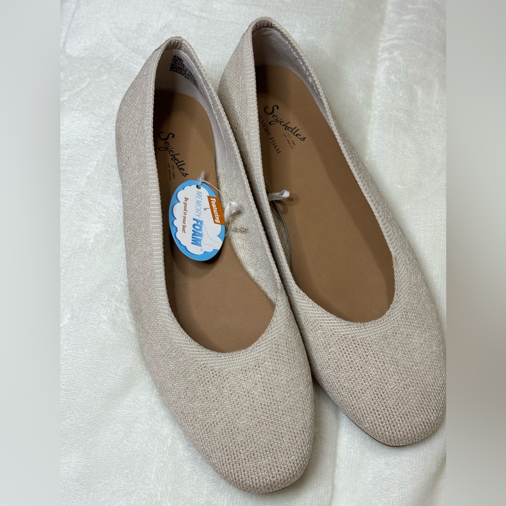 Seychelles memory foam flats